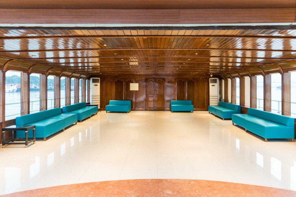 Boat party 250pax 1
